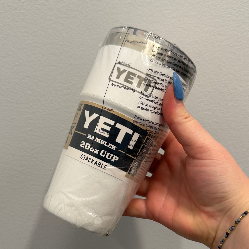 YETI Rambler 20 oz Cup - Classic White
